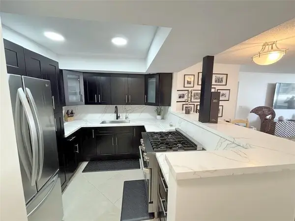 3140 S Ocean Drive #809, Hallandale Beach, FL 33009