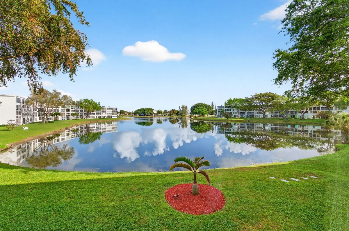2073 Cambridge D, Deerfield Beach, FL 33442 - #1