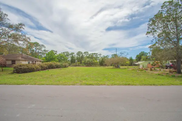 8065 126th Street, Sebastian, FL 32958