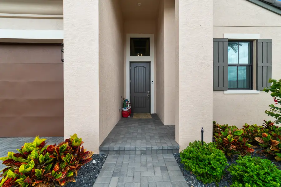 2801 SE Ashfield Drive, Port Saint Lucie, FL 34984 - #2