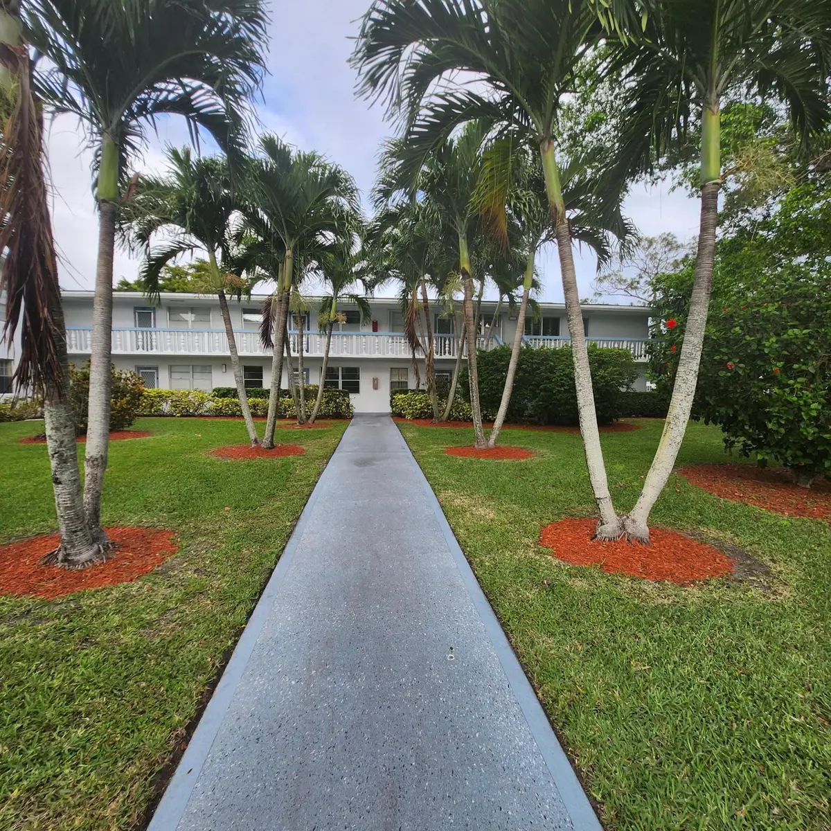 643 Durham W, Deerfield Beach, FL 33442 - #1