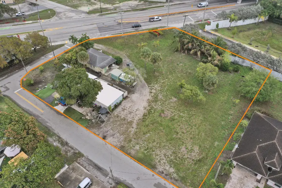 1412 B Nw 7 Street, Pompano Beach, FL 33069 - #3