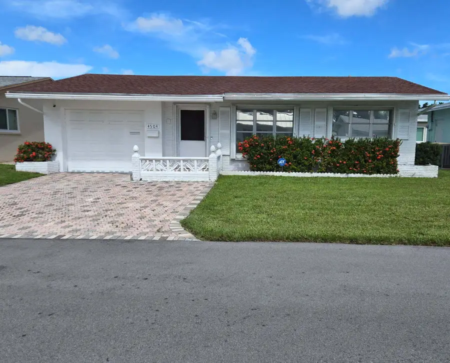 4504 NW 43rd Terrace, Tamarac, FL 33319 - #2