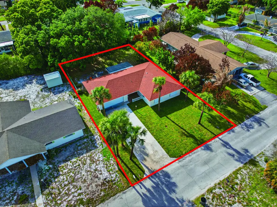 1905 Colonial Road, Fort Pierce, FL 34950 - #3