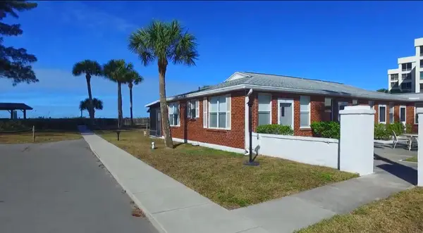 908 Villas Drive #18, Venice, FL 34285