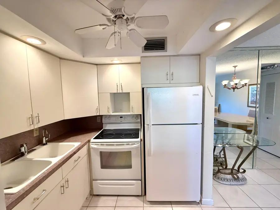 2009 Berkshire A, Deerfield Beach, FL 33442 - #2
