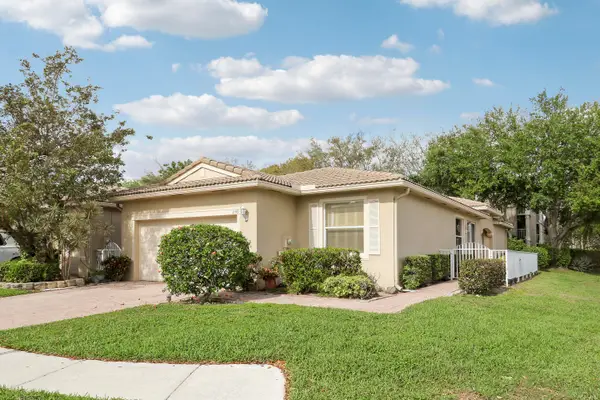 2199 Man Of War, West Palm Beach, FL 33411