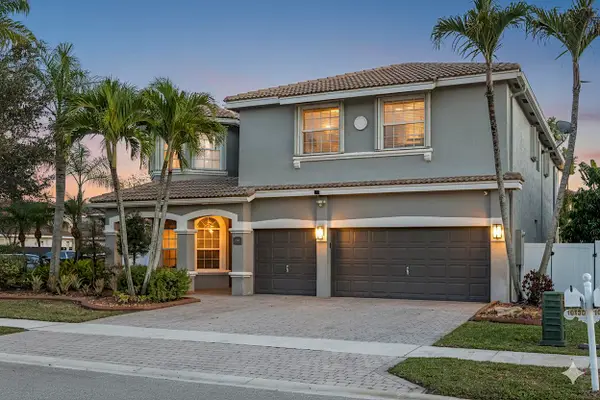 16138 SW 15th Street, Pembroke Pines, FL 33027
