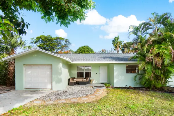 411 SW 1st Avenue, Boynton Beach, FL 33435