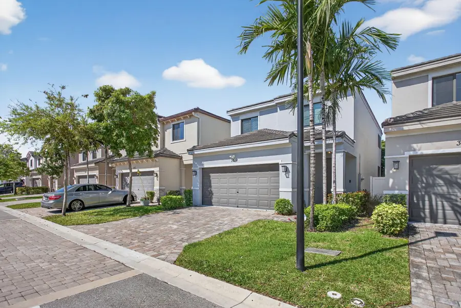 325 NW 33rd Lane, Pompano Beach, FL 33069 - #2