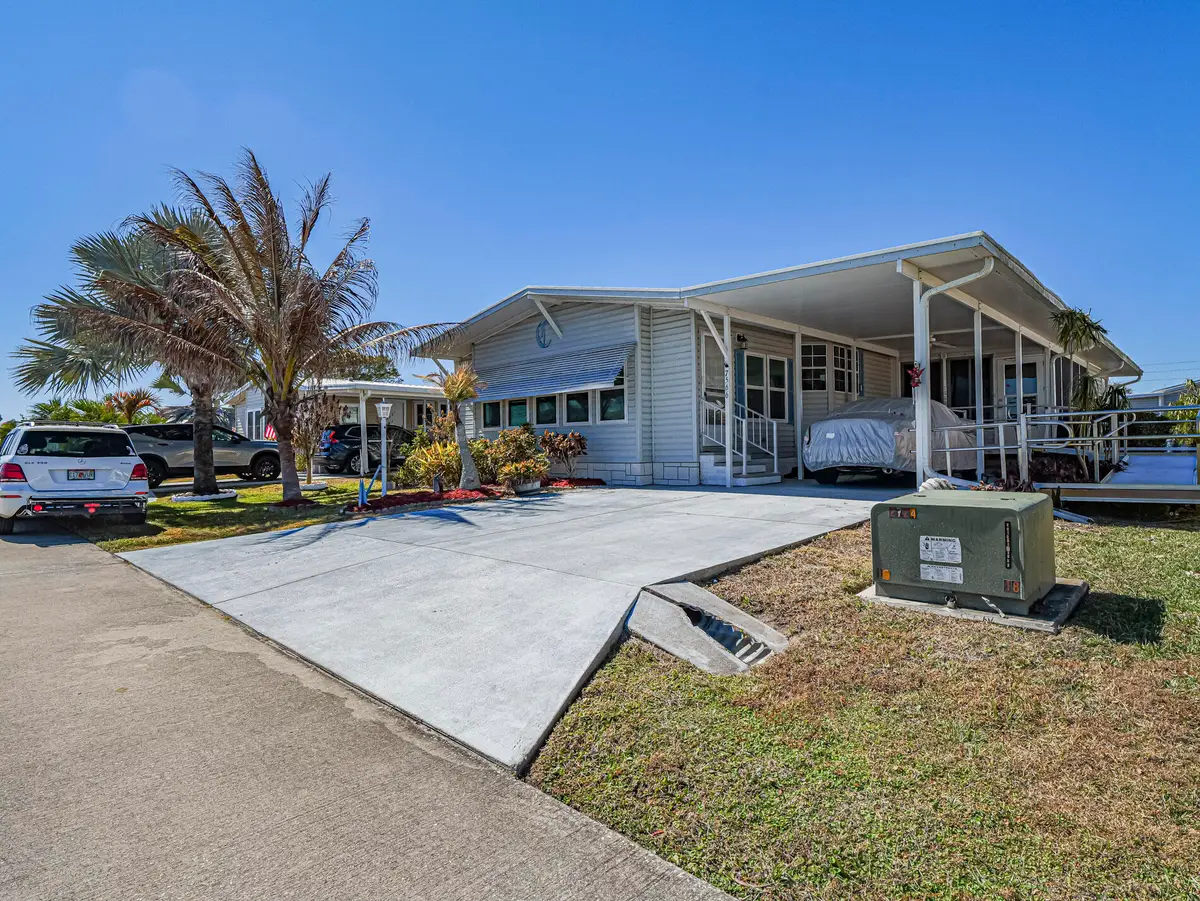 7566 Montauk Avenue #U19, Micco, FL 32976 - #1