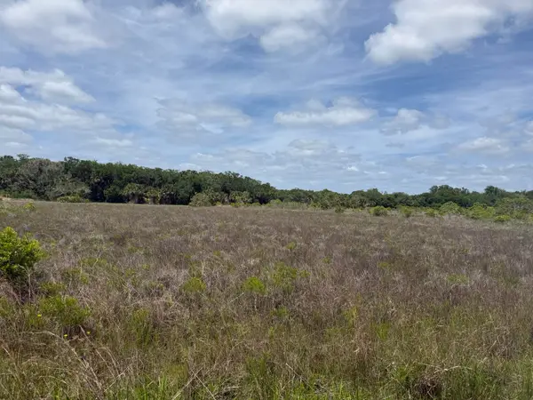 15575 NW 296th Street, Okeechobee, FL 34972
