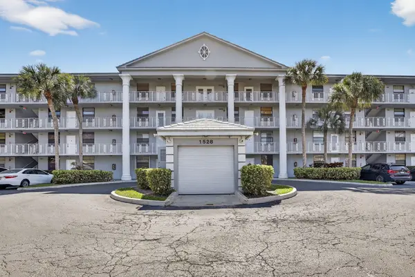 1528 Whitehall Drive #202, Davie, FL 33324