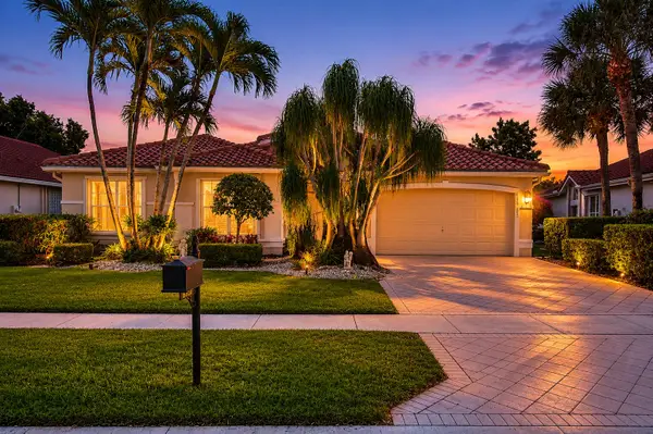 6850 Fiji Circle, Boynton Beach, FL 33437