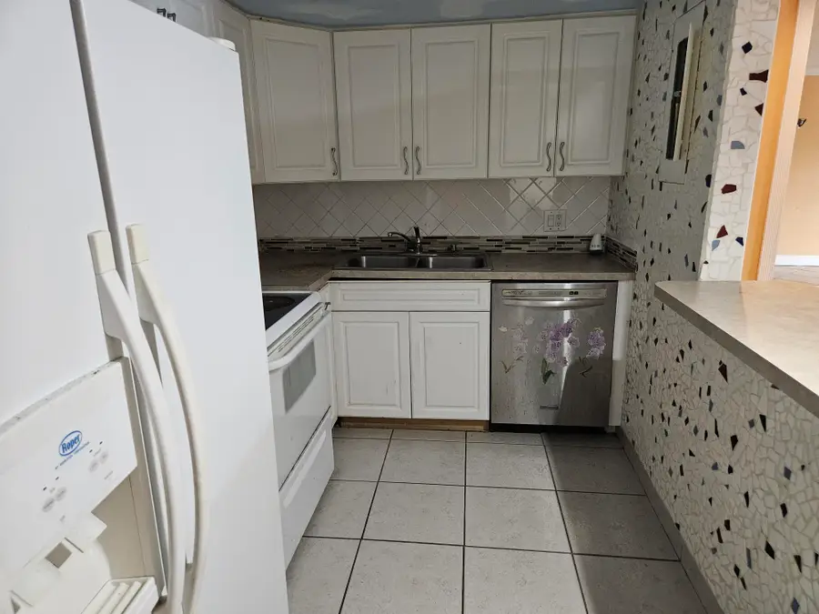 5570 NW 44th Street Nw #107a, Lauderhill, FL 33319 - #2
