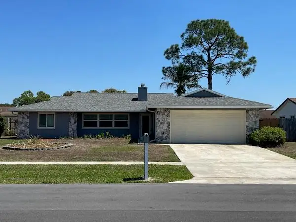 414 Las Palmas Street, Royal Palm Beach, FL 33411