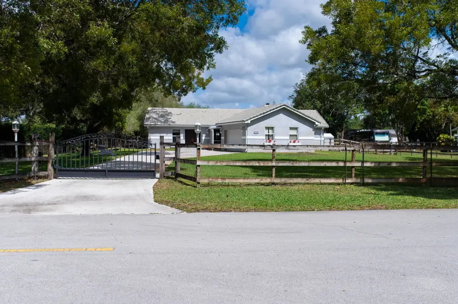 14035 SW 20th Street, Davie, FL 33325 - #2
