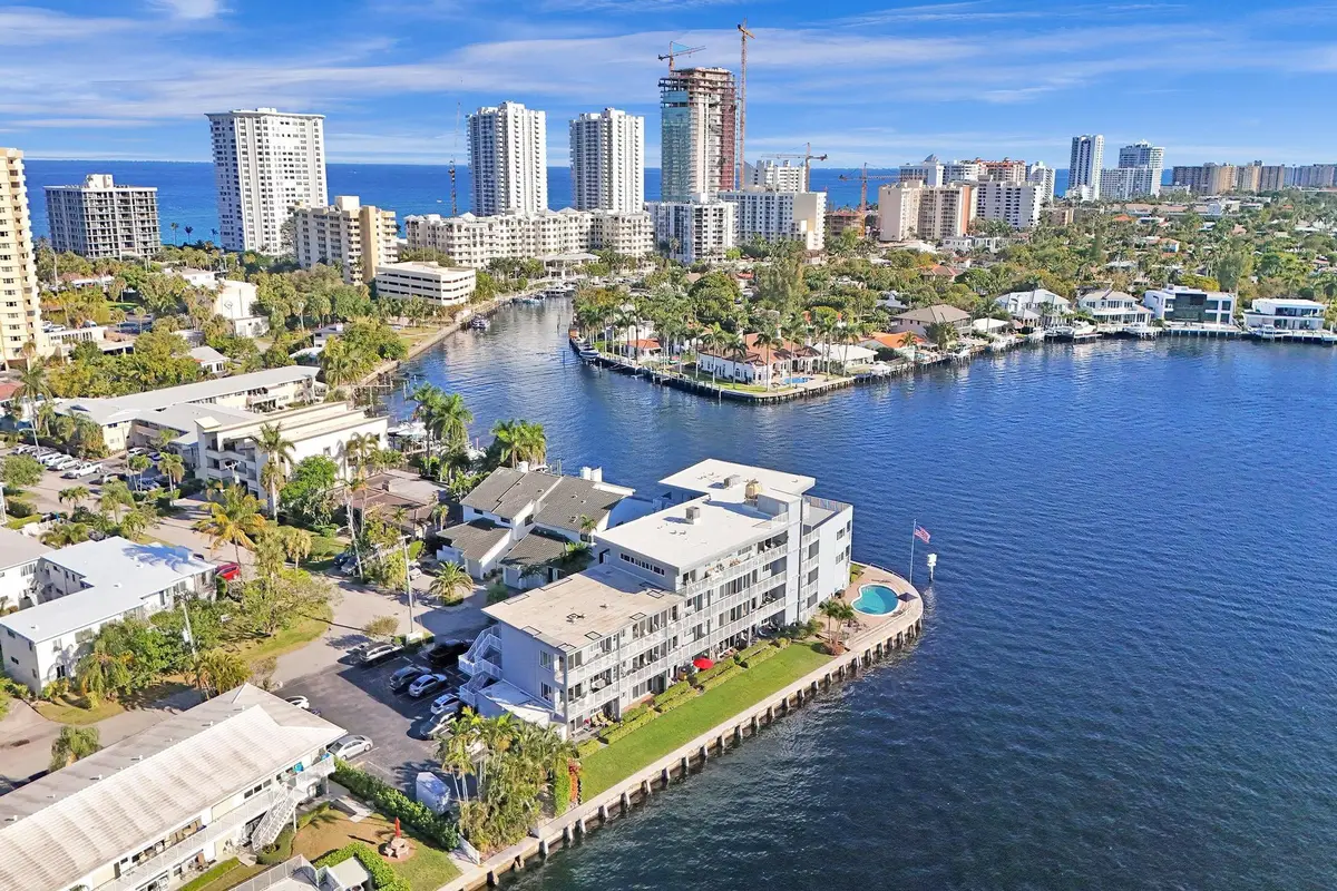 1201 S Riverside Drive #201, Pompano Beach, FL 33062 - #1