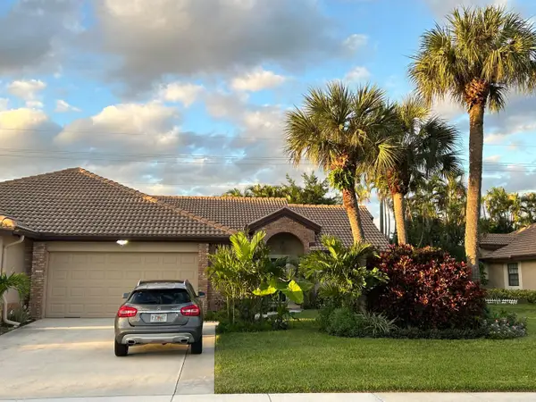 7207 Le Chalet Boulevard, Boynton Beach, FL 33472