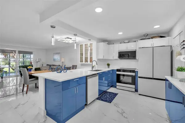 205 SE 11th Terrace #101, Dania Beach, FL 33004