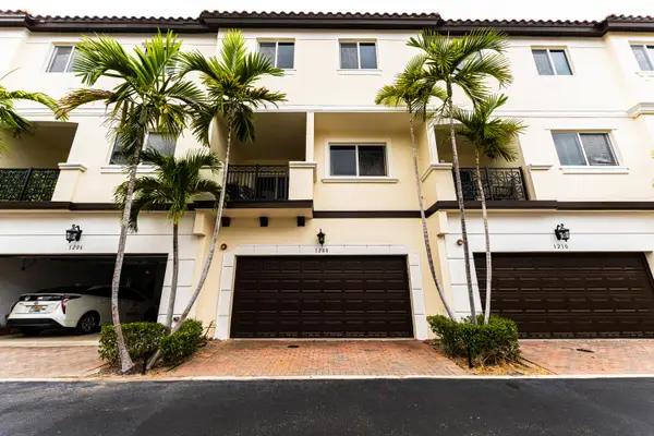 1208 Coastal Bay Boulevard, Boynton Beach, FL 33435