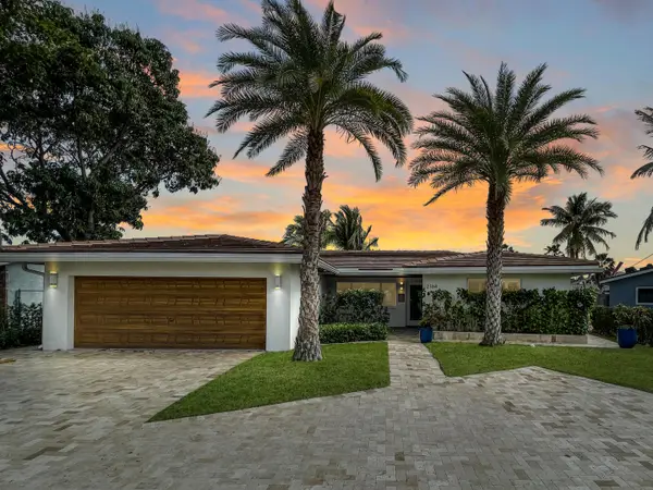 2164 NE 25th Street, Wilton Manors, FL 33305