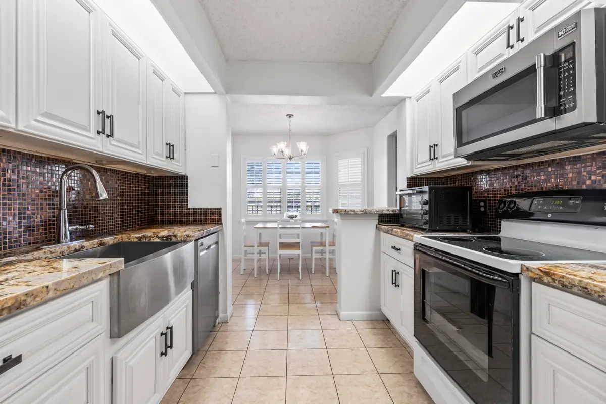1000 SW 125th Avenue #211, Pembroke Pines, FL 33027 - #1