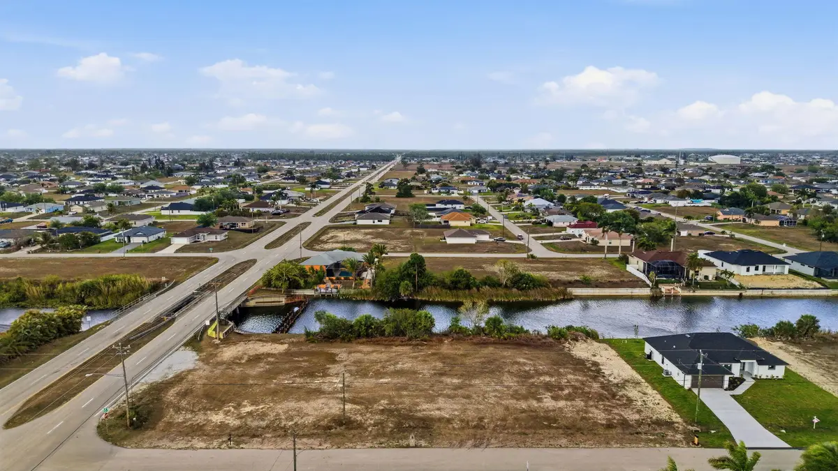 1525 NW 17th Street, Cape Coral, FL 33993 - #1