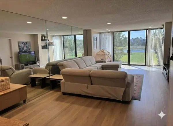 4278 Deste Court #107, Lake Worth, FL 33467