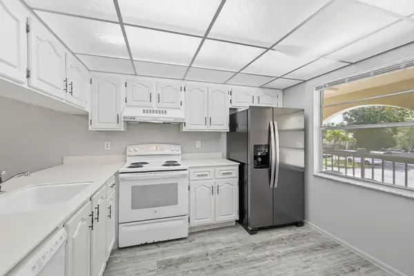 1201 Bahama Bend #D2, Coconut Creek, FL 33066