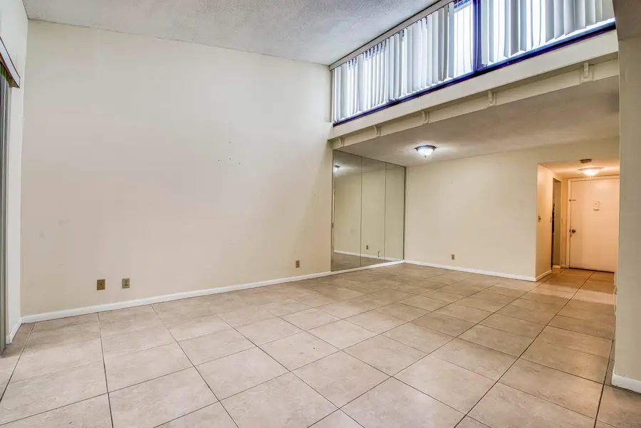 2528 Boundbrook Drive S #205, West Palm Beach, FL 33406 - #3