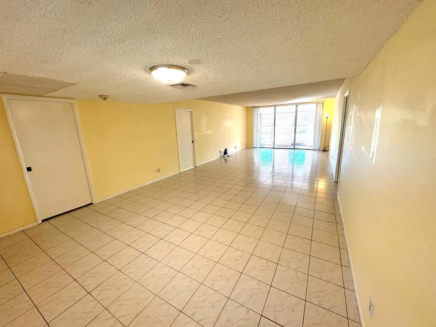 901 Cypress Terrace #103, Pompano Beach, FL 33069 - #3