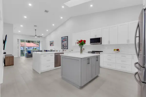 8224 Via Bella, Boca Raton, FL 33496