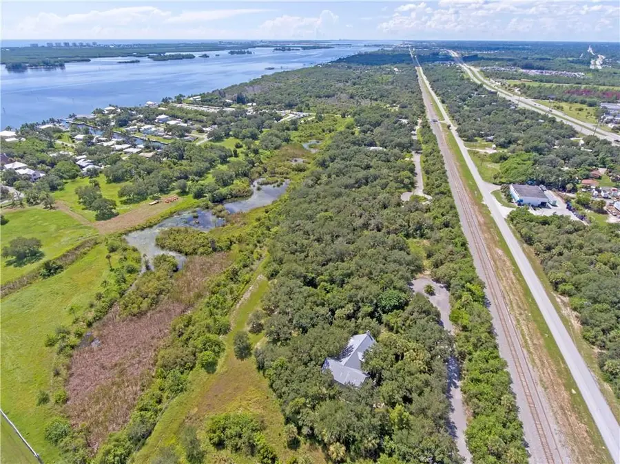 4108 Mariner Oaks Way, Saint Lucie Village, FL 34946 - #3
