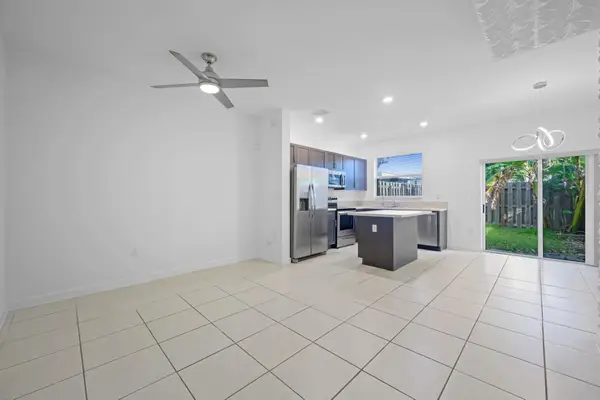 2739 SE 17th Street, Homestead, FL 33035