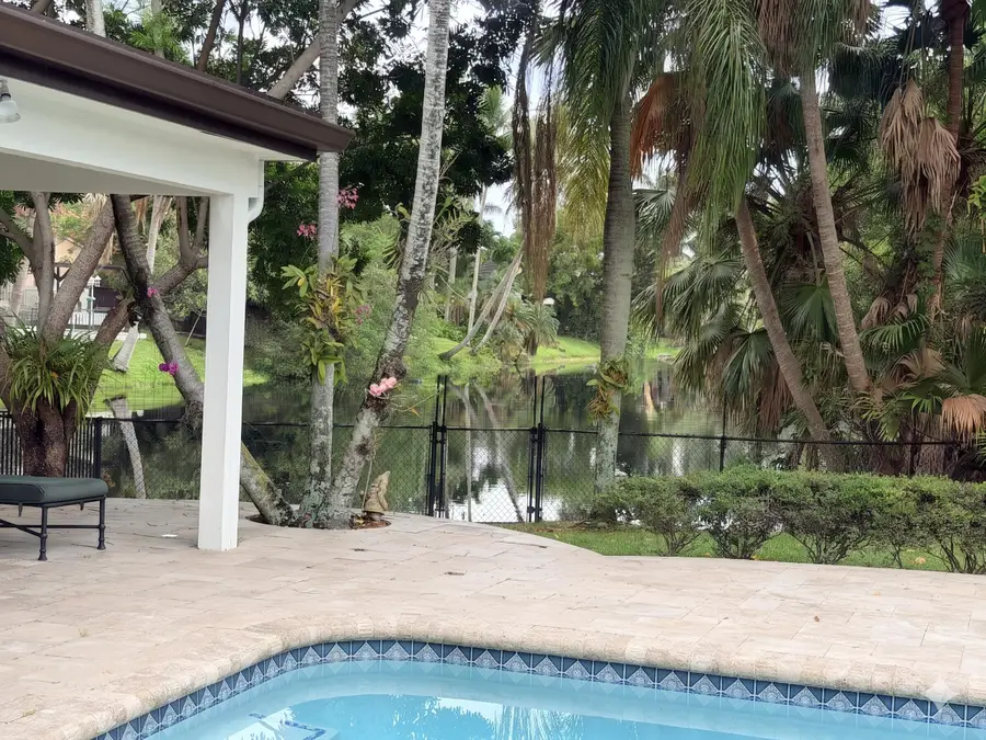 9721 Sea Turtle Drive, Plantation, FL 33324 - #3