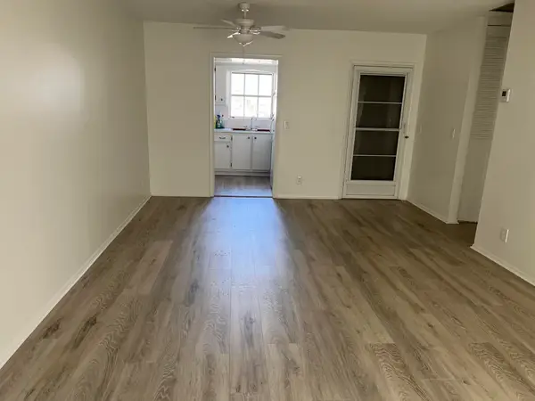 2736 Dudley Drive E #I, West Palm Beach, FL 33415