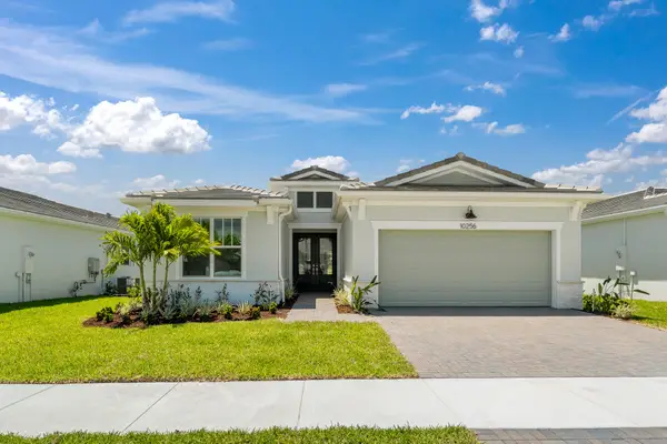 10256 SW Carnelian Street, Port St Lucie, FL 34987