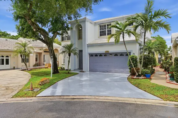 9378 NW 8th Circle, Plantation, FL 33324