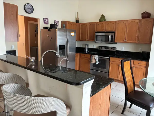 602 SW Kenyoun Street, Port St Lucie, FL 34983