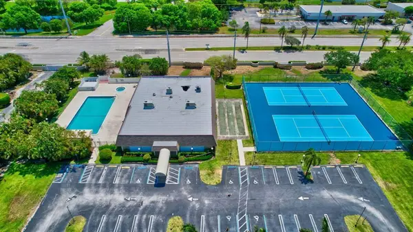 1710 NW 18th Avenue #204, Delray Beach, FL 33445