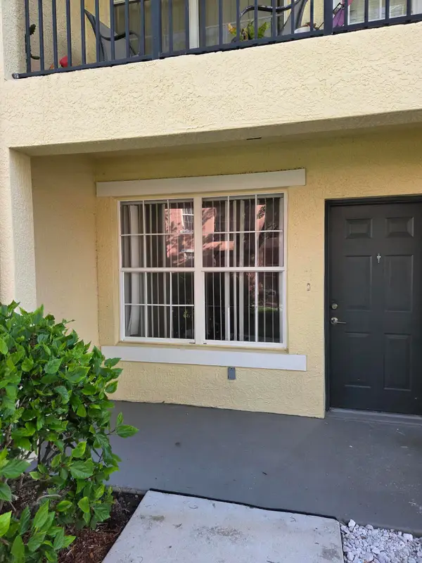 164 SW Peacock Boulevard #102, Port St Lucie, FL 34986