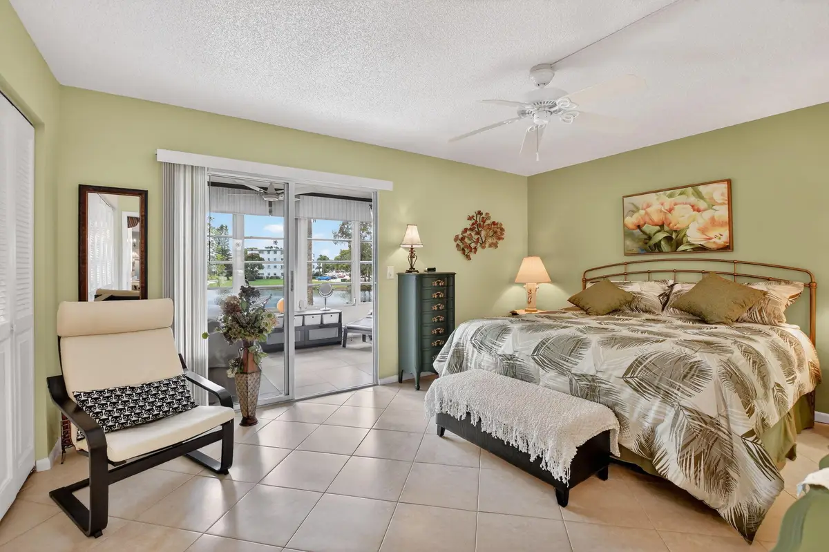 2010 N Farnham N, Deerfield Beach, FL 33442 - #1