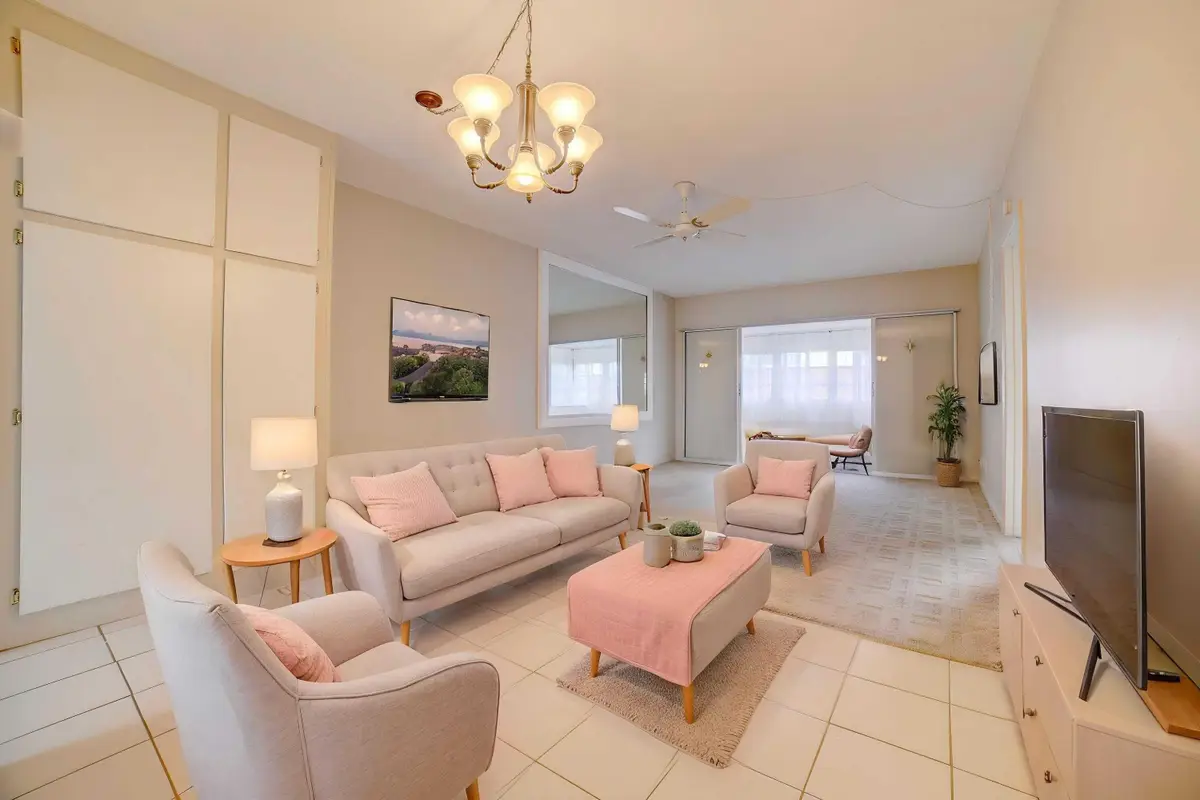 1117 Lake Terrace #210, Boynton Beach, FL 33426 - #1