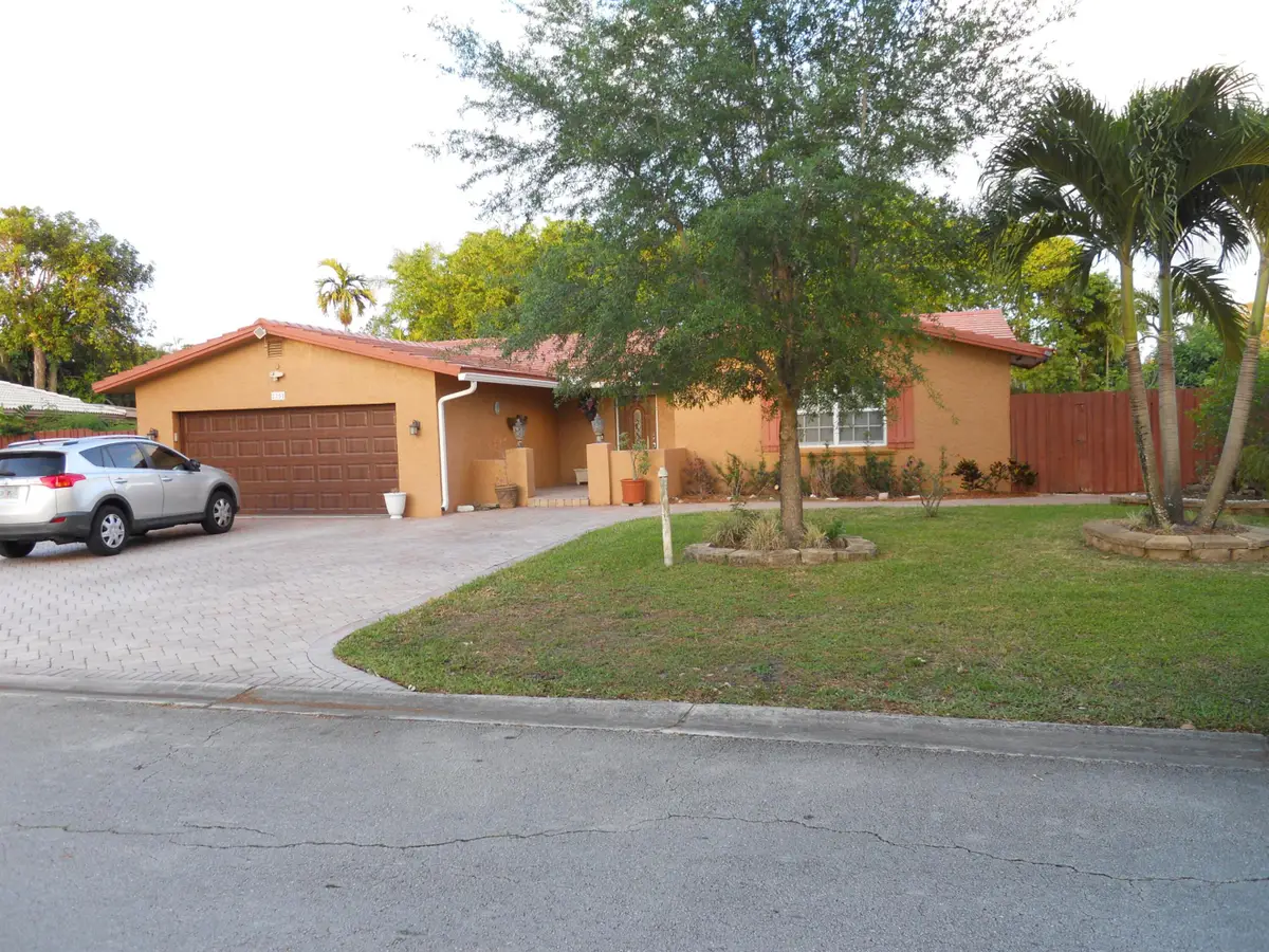 2755 NW 84th Avenue, Coral Springs, FL 33065 - #1