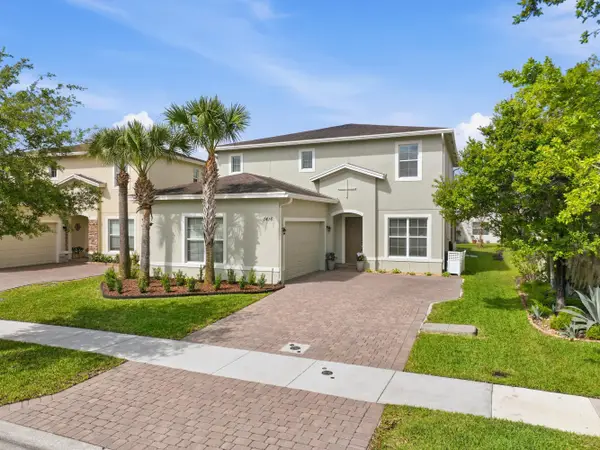 1416 NW Leonardo Circle, Port St Lucie, FL 34986