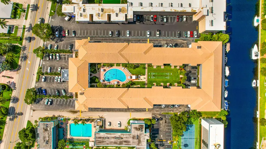 1461 S Ocean Boulevard #106, Lauderdale By The Sea, FL 33062 - #3
