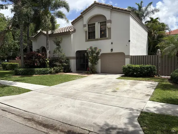 1750 NW 107th Way, Plantation, FL 33322