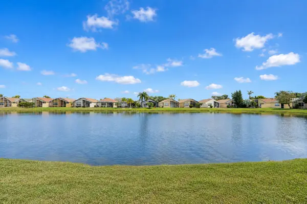 7229 Cataluna Circle, Delray Beach, FL 33446