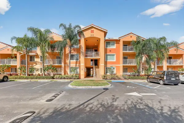 201 SW Palm Drive #201, Port St Lucie, FL 34986